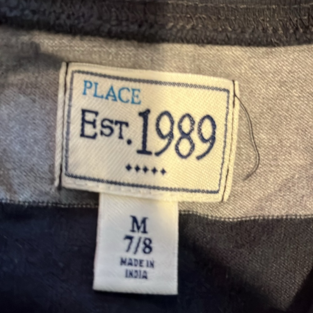 EUC bundle of 2 The Children’s Place quarter zip long sleeve shirts, sz 7/8 - Picture 9 of 9